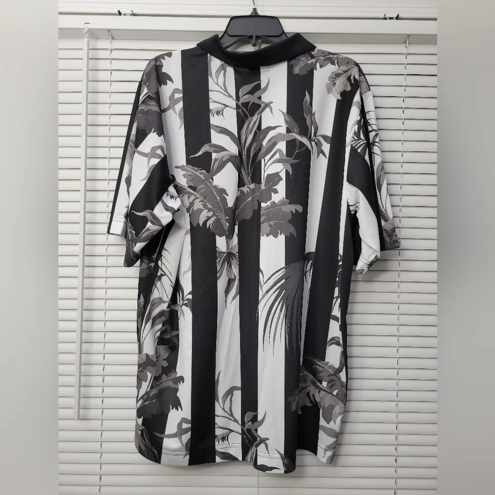 Nike t shirt - Picture 5 of 5